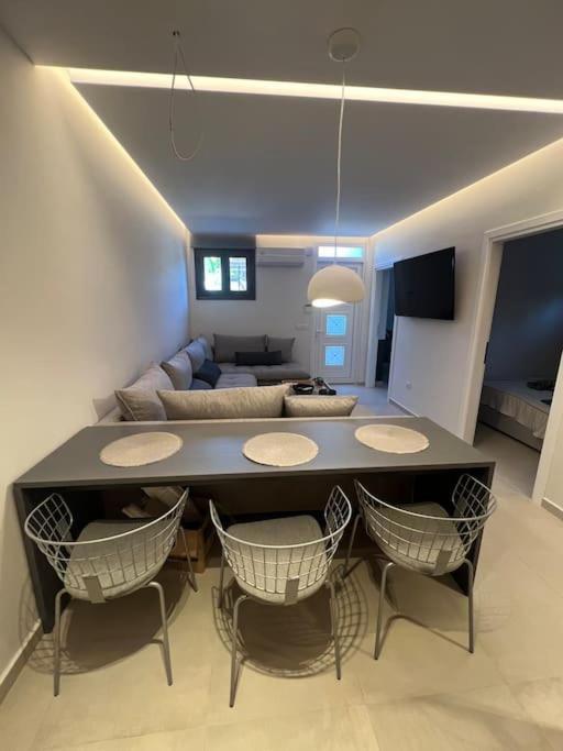 Villa Leo Aigina Βαθύ Εξωτερικό φωτογραφία